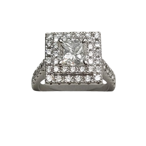 18ct White Gold Ring 1.98ct TDW 6.99gms Diamond Cluster Valuation Piece