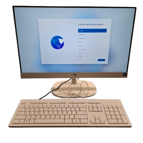 HP All-In-One 24-CR0002A PC 8GB RAM 256GB Storage White (JN) **Pick up Only**