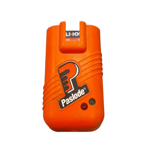 Paslode B20543B 7.4V Impulse Lithium-Ion Battery Charger Kit