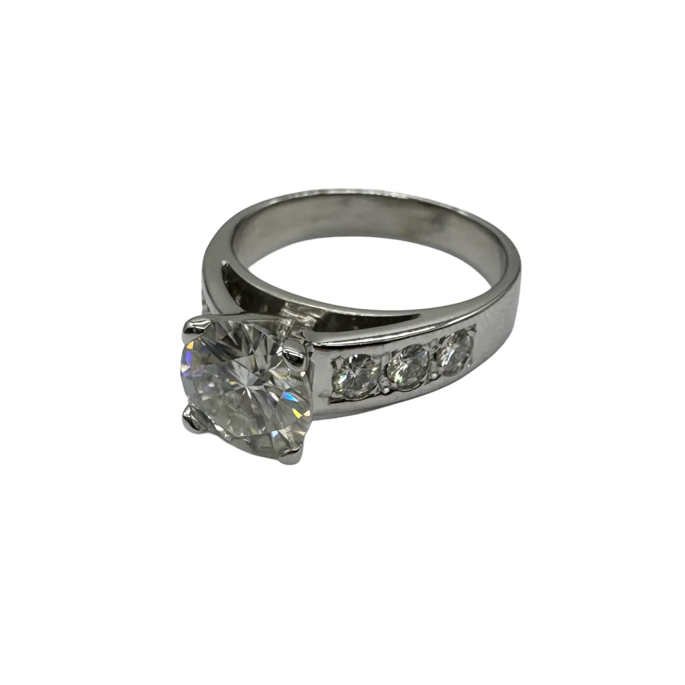 Ladies 18ct White Gold 7 Stone Synthetic Moissanite Ring K 5 1/2 With Valuation (WR 1312409)
