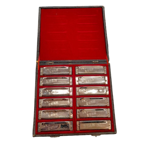 Swan Harmonica 1020 Silver Set bOf 12 In Black Case That Is Flaking