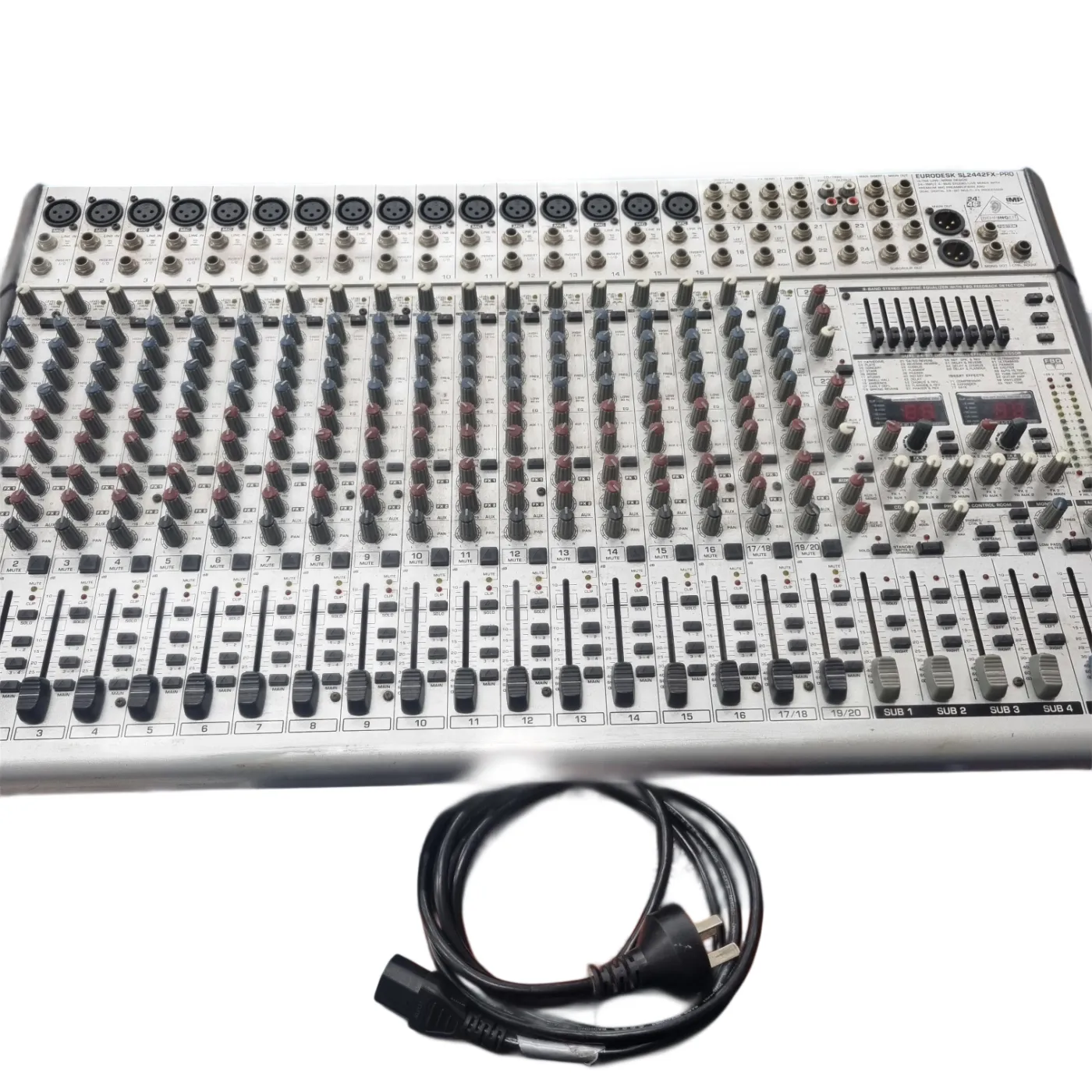 Behringer Eurodesk SL2442FX-PRO 24-Input 4-Bus Mixer (WR 1392106)