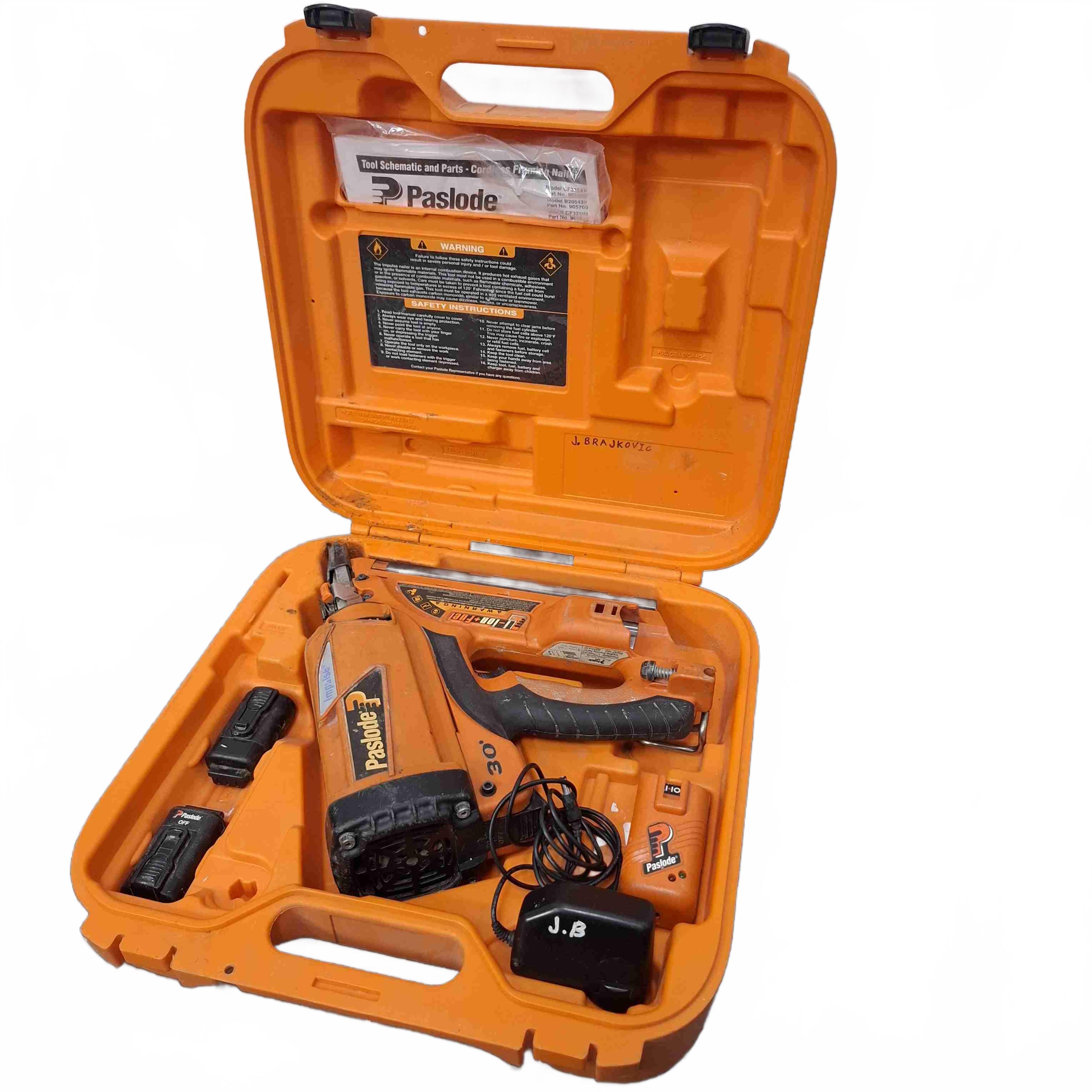 Paslode Nailgun B20543P + Hard Case + 2 Batteries + Charger (WR 1427529)