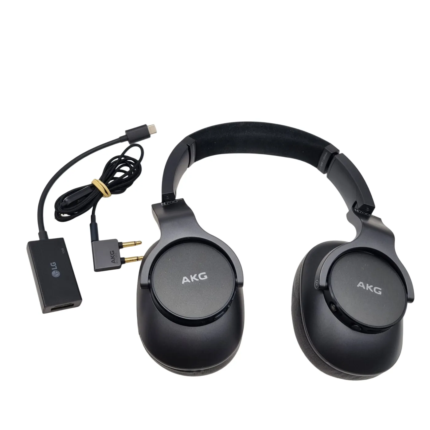 AKG N700NCM2 Wireless Noise Cancelling Headphones + Case + Cord (WR 1395420)