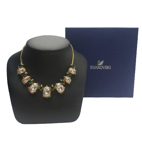 Swarovski Haven Necklace – Clear & Green Alternating Pear and Rectangle Crystal – Gold-Toned – 38 cm (14 7/8 in)