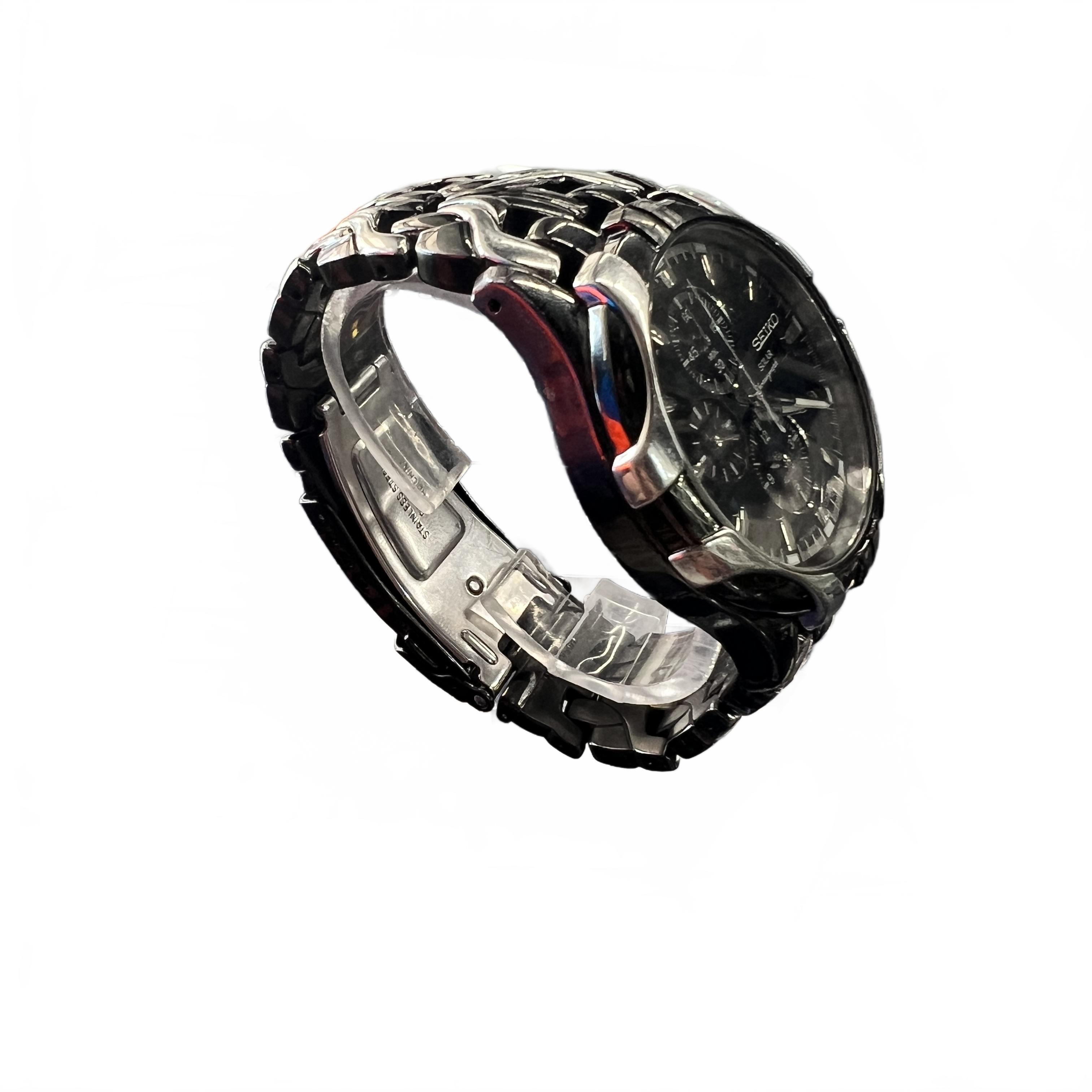 Seiko Solar Chronograph V1720AK0 Black And Silver Steel Band Watch (MK)