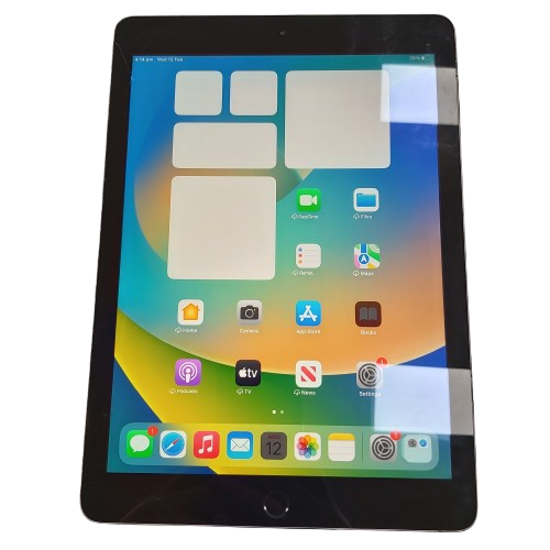 Apple IPAD Air 5th Gen (A1822/MP2H2X/A), 128GB Storage, Space Grey, WIFI Only, Small Crack Top Left Corner, Unit Only