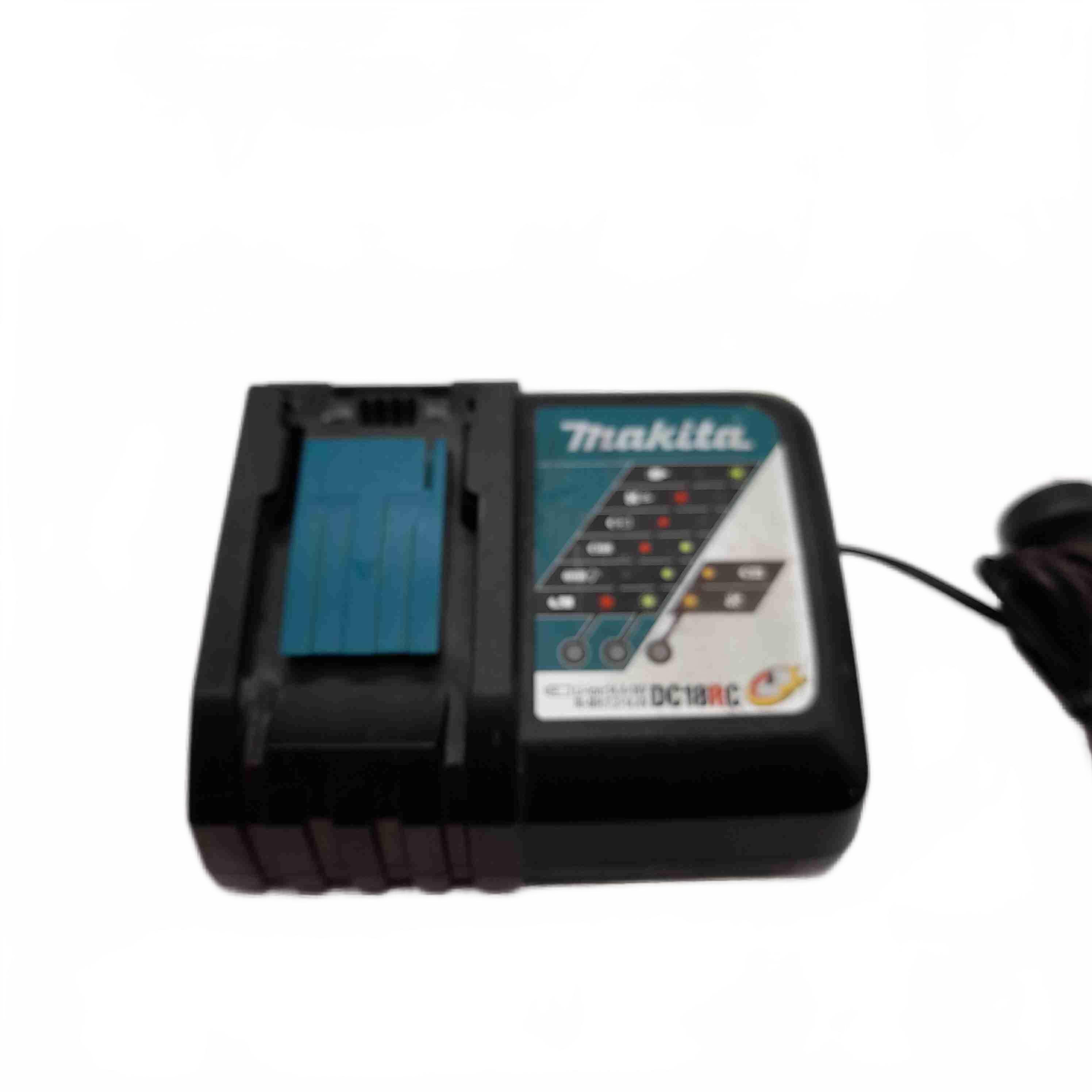 Makita Battery Charger DC18RC Good Working Condition (WL1436594)