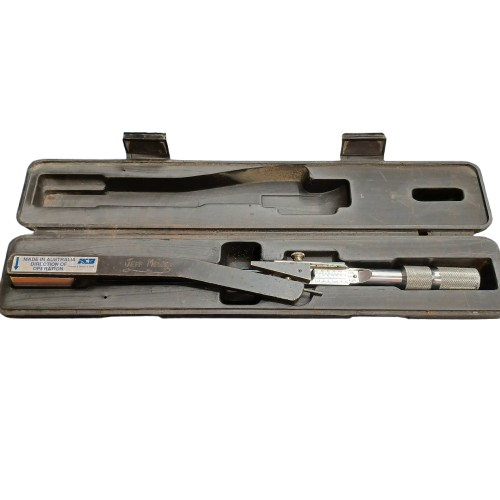 Warren & Brown 200 ft-lb Torque Wrench – Made in Australia, Good Used Condition (GE) PICK UP ONLY