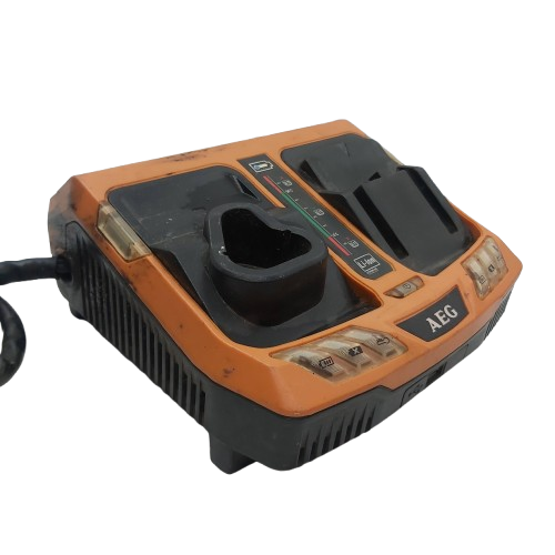 AEG BLK1218 18V Hybrid Car Battery Charger