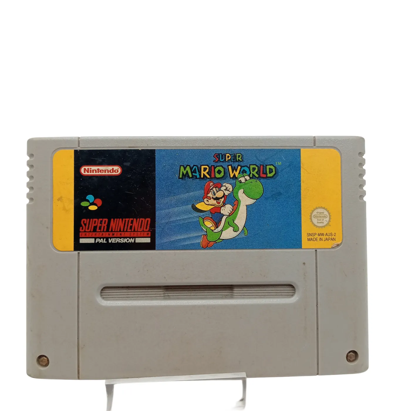 Super Mario World – Super Nintendo Game (Grey Cartridge)    9WR 1349932)