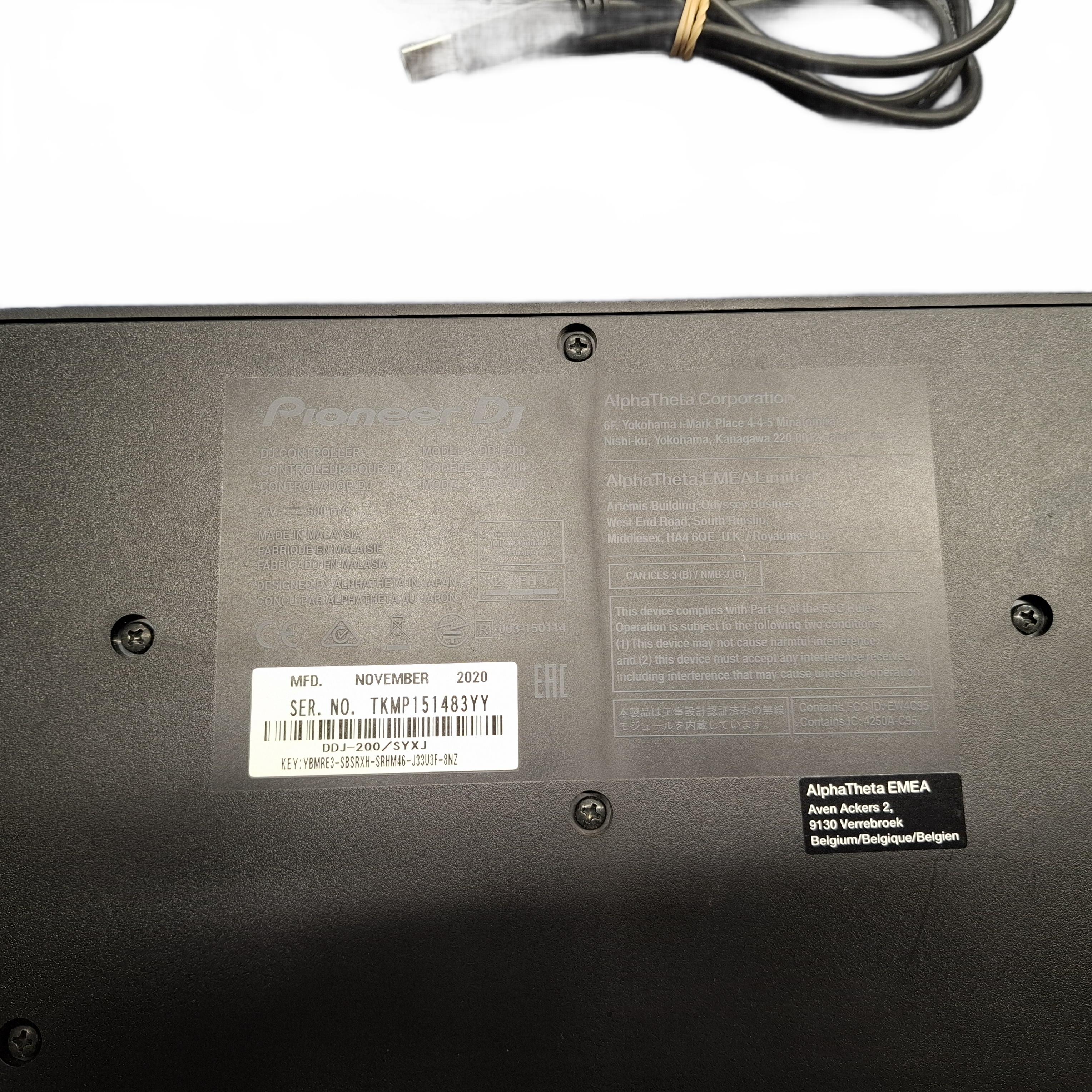 Pioneer DJ DDJ-200 Smart DJ Controller Black (1433260) (JN)