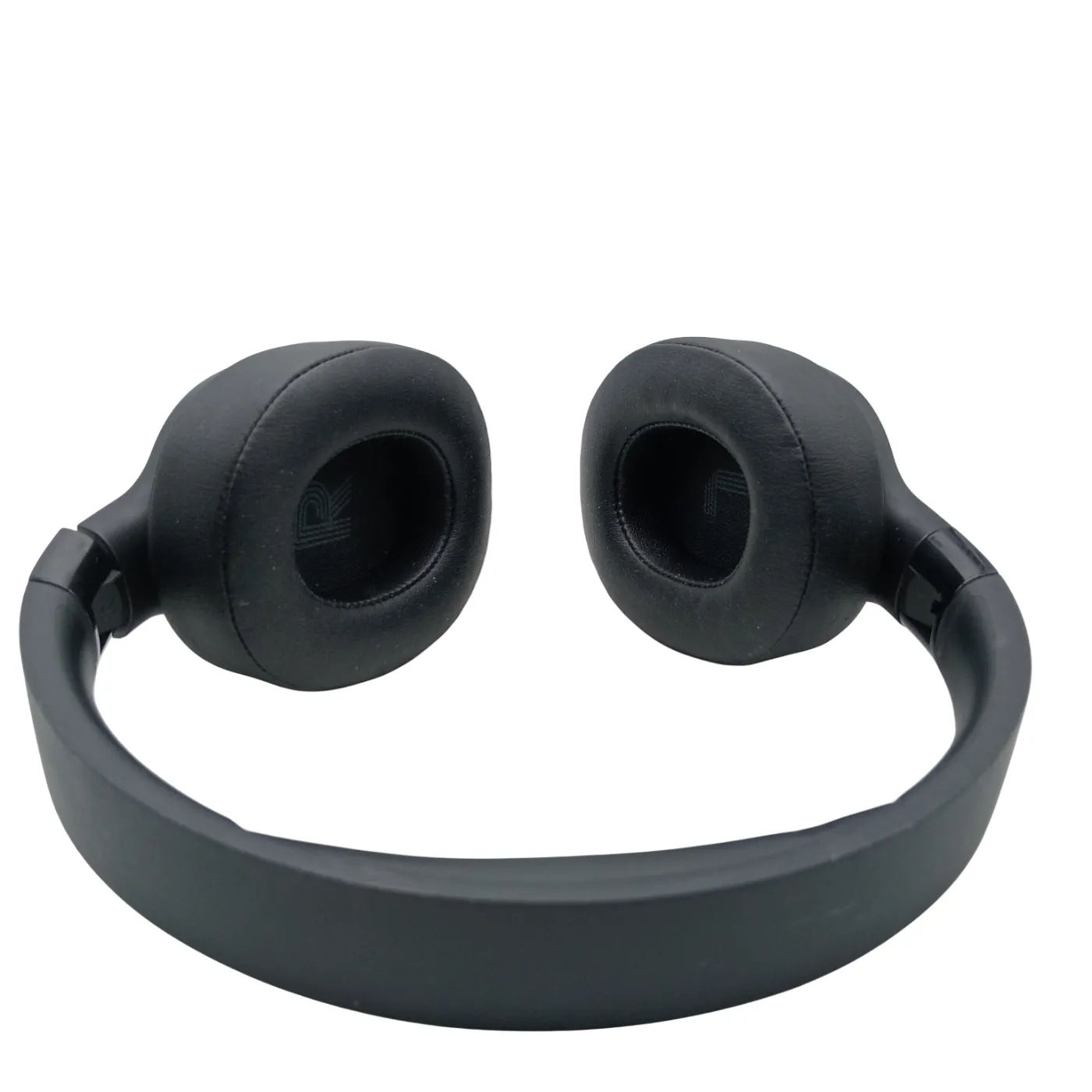 JBL Tune 720BT Wireless Over‑Ear Headphones – Black  (WR 1348815)