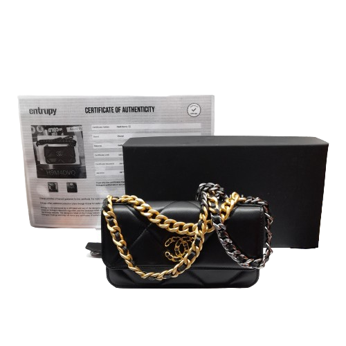 CHANEL Black Lambskin Clutch with Chain  ( Box & Dust Bag) (MR)