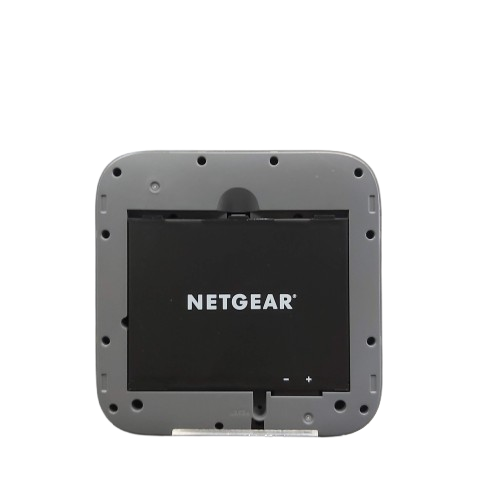 Netgear Nighthawk M6 MR6110 5G Mobile Hotspot, Excellent Condition With AC Adaptor & USBC Cable