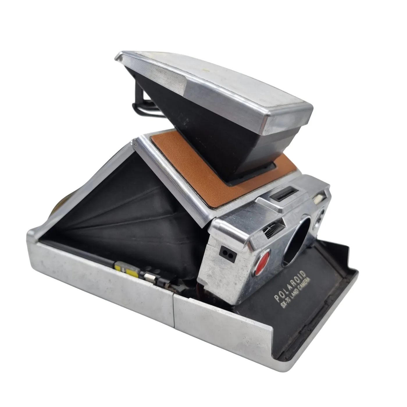 Polaroid SX-70 Instant Camera – Brown/Silver with Pouch (WR)