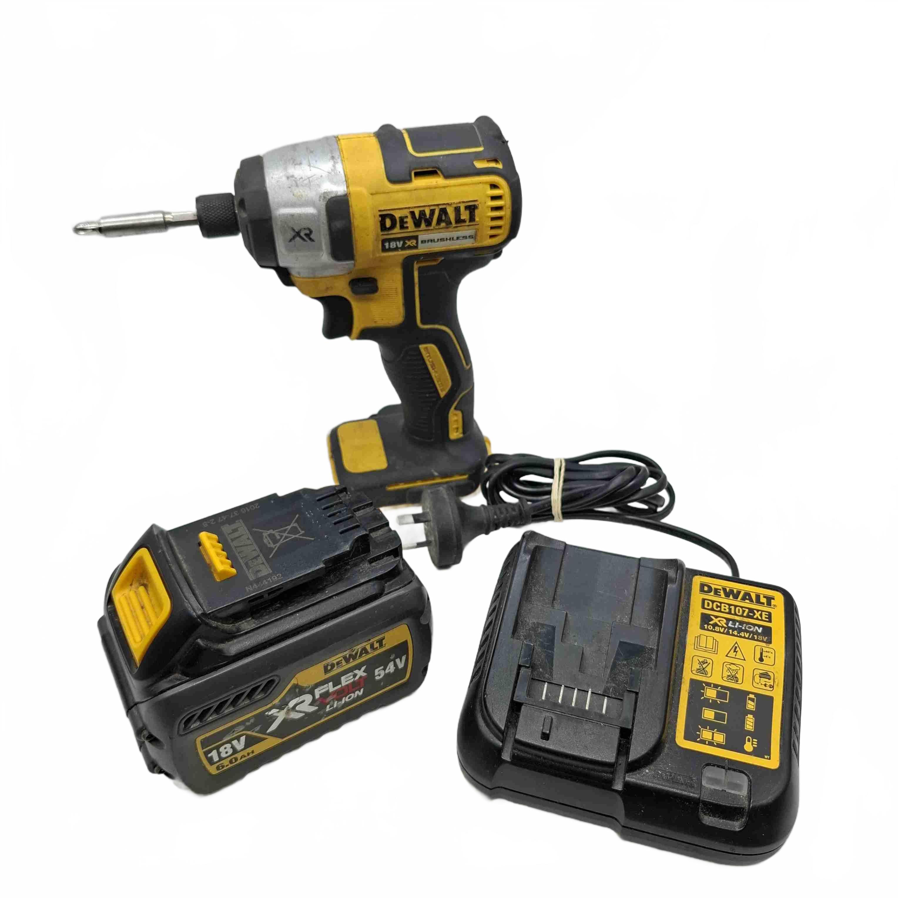 Dewalt Drill And Impact Driver Kit DCK258D2T With Charger and 6.0AH Battery in Hard Case (WR 1433584)
