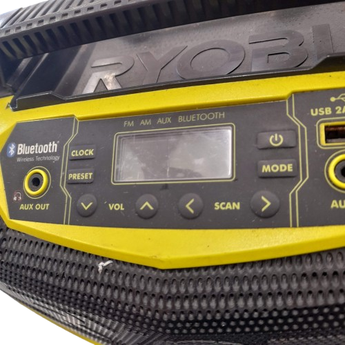 Ryobi Bluetooth Radio Speaker R18HR Screen Issue That Does Not Affect Use (GE)