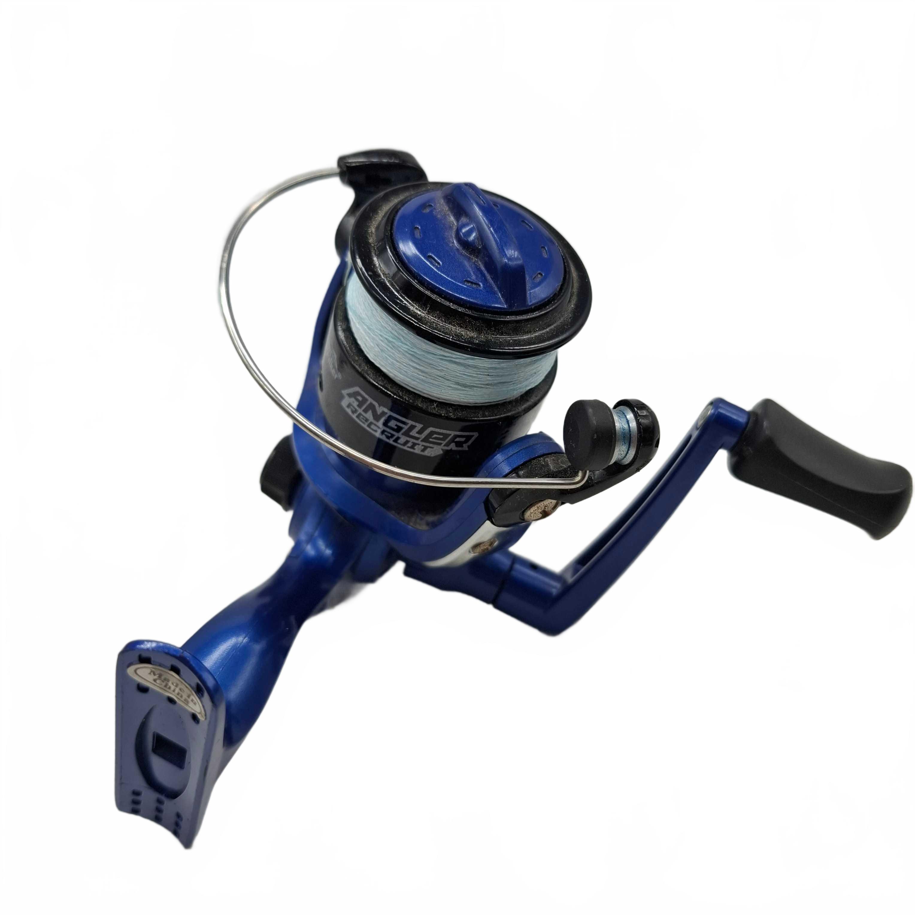 Jarvis Walker Angler Recruit Blue White Fishing Reel (WR 1426908)