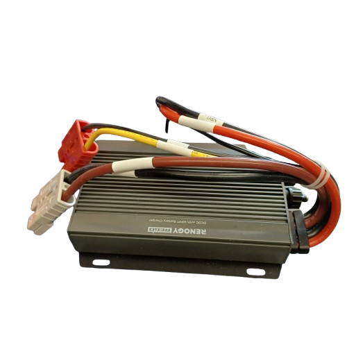 Renogy 50A IP67 DC-DC MPPT Battery Charger (lel)