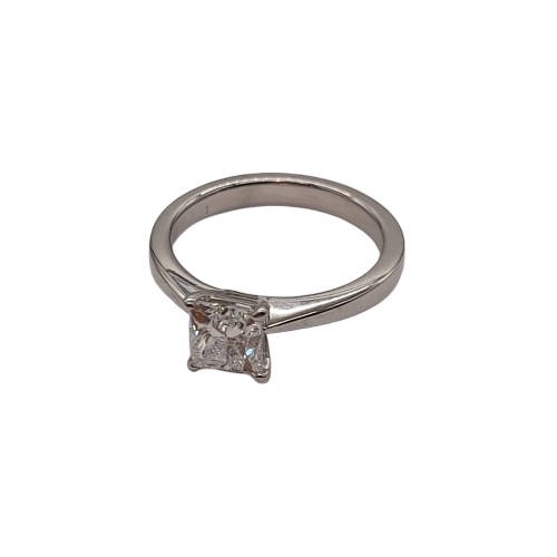 Ladies Platinum Single Stone Princess Cut 4 Claw Set Diamond Ring 1.00ct TDW J 5 With Valuation