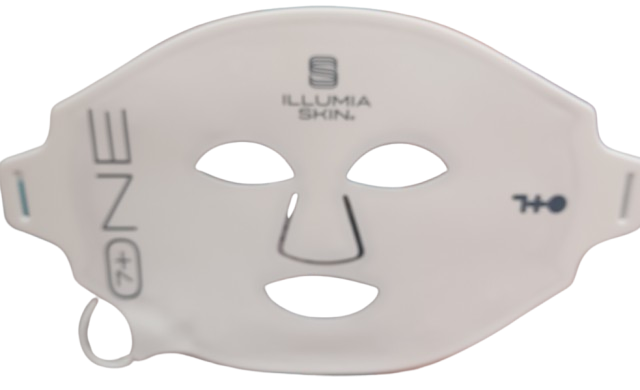 Illumiaskin 7+ One White Face Mask V02