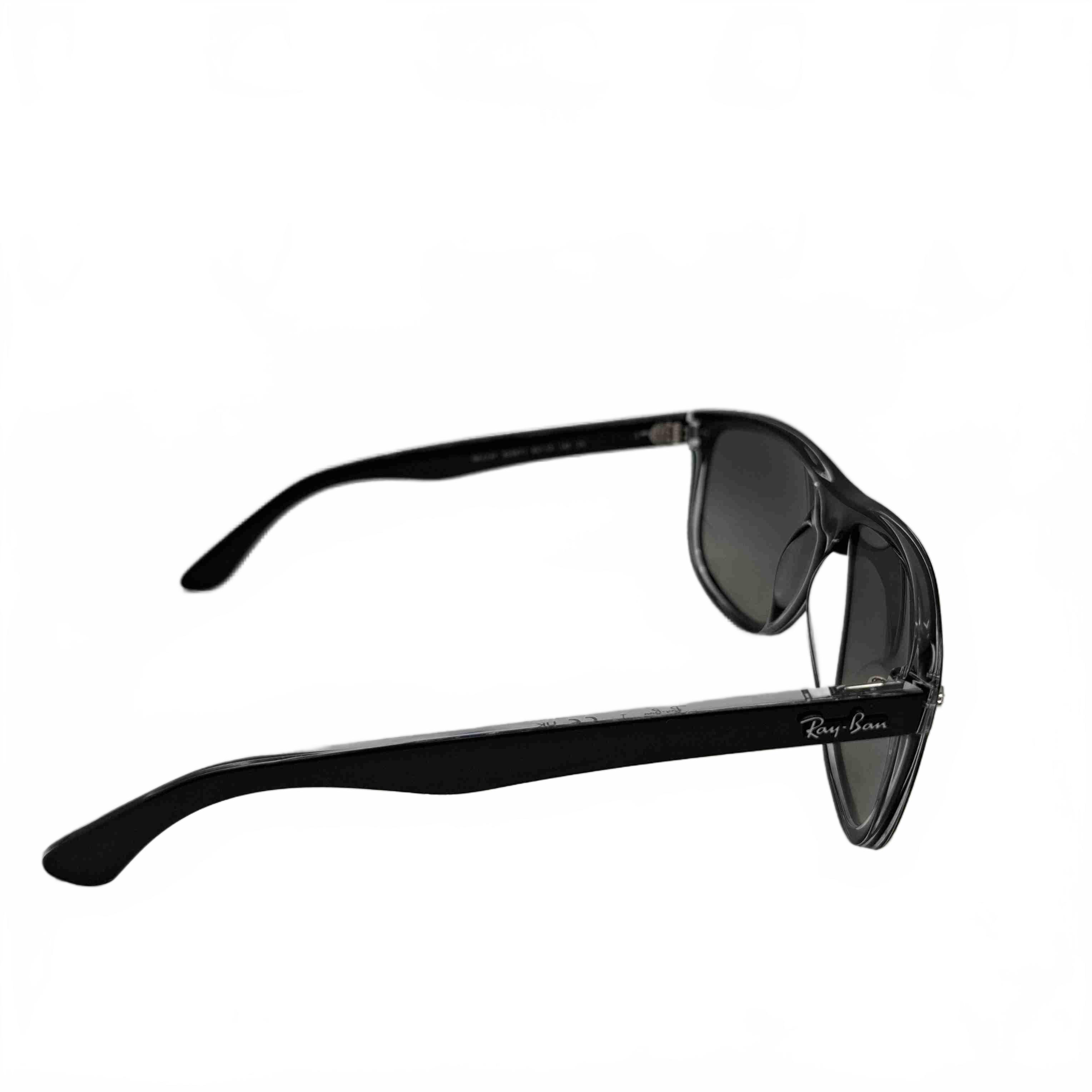 Ray-Ban Sunglasses RB4147 Black (WR 1421085)
