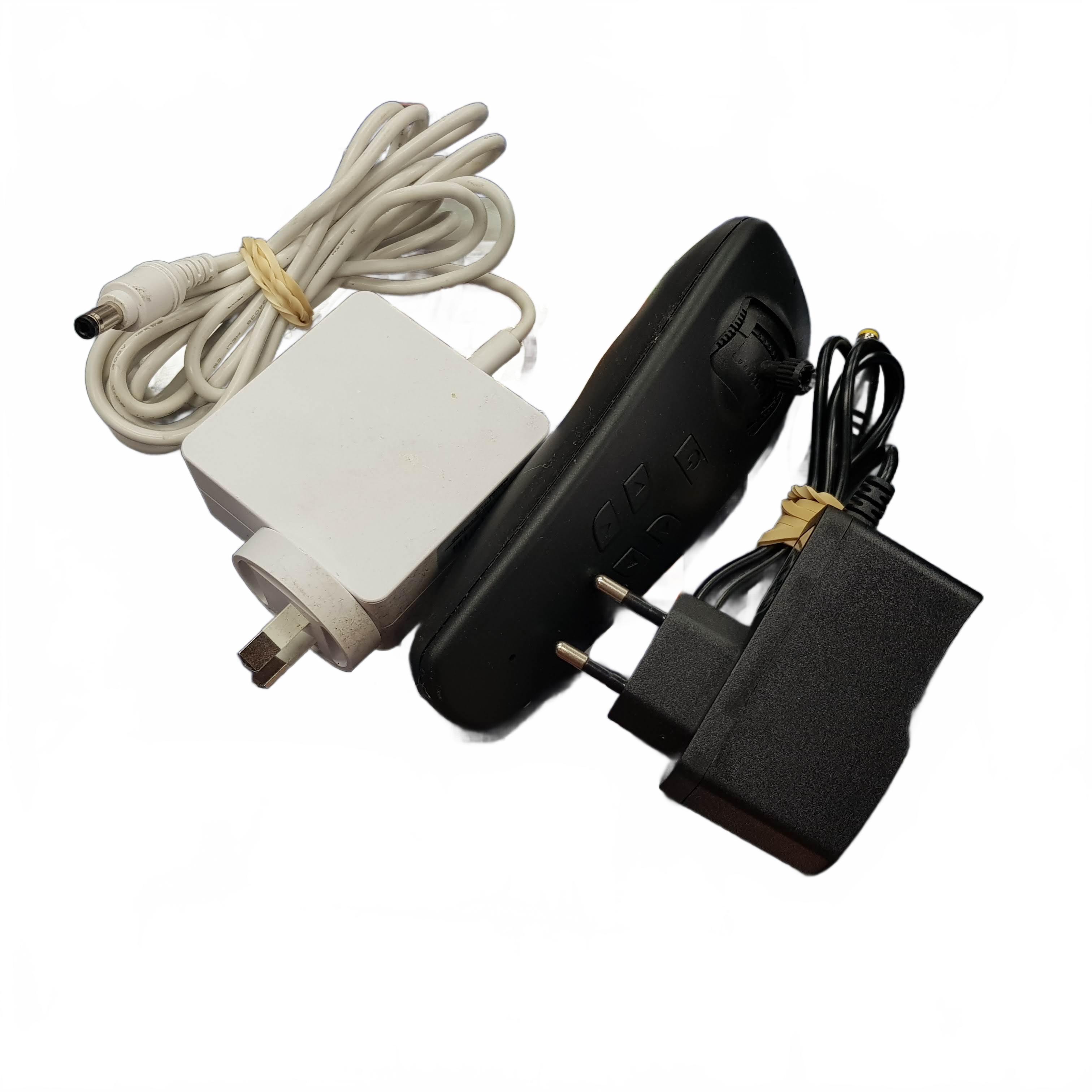 Unbranded RC Boat Black with Remote and Chargers (1435035) (MR)