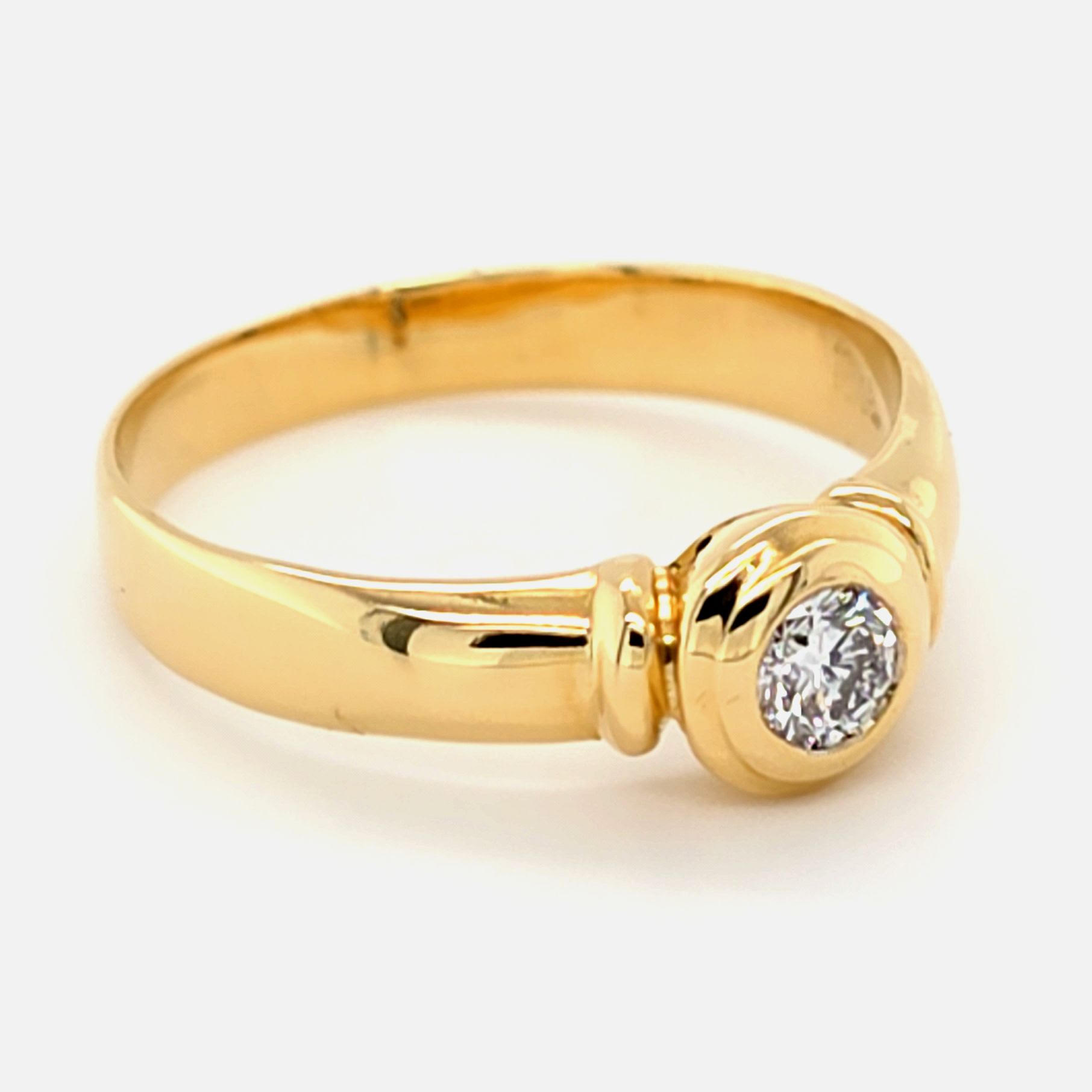 Ladies 9ct Diamond Ring – Total Weight 4.1 Grams – Ring Size – S