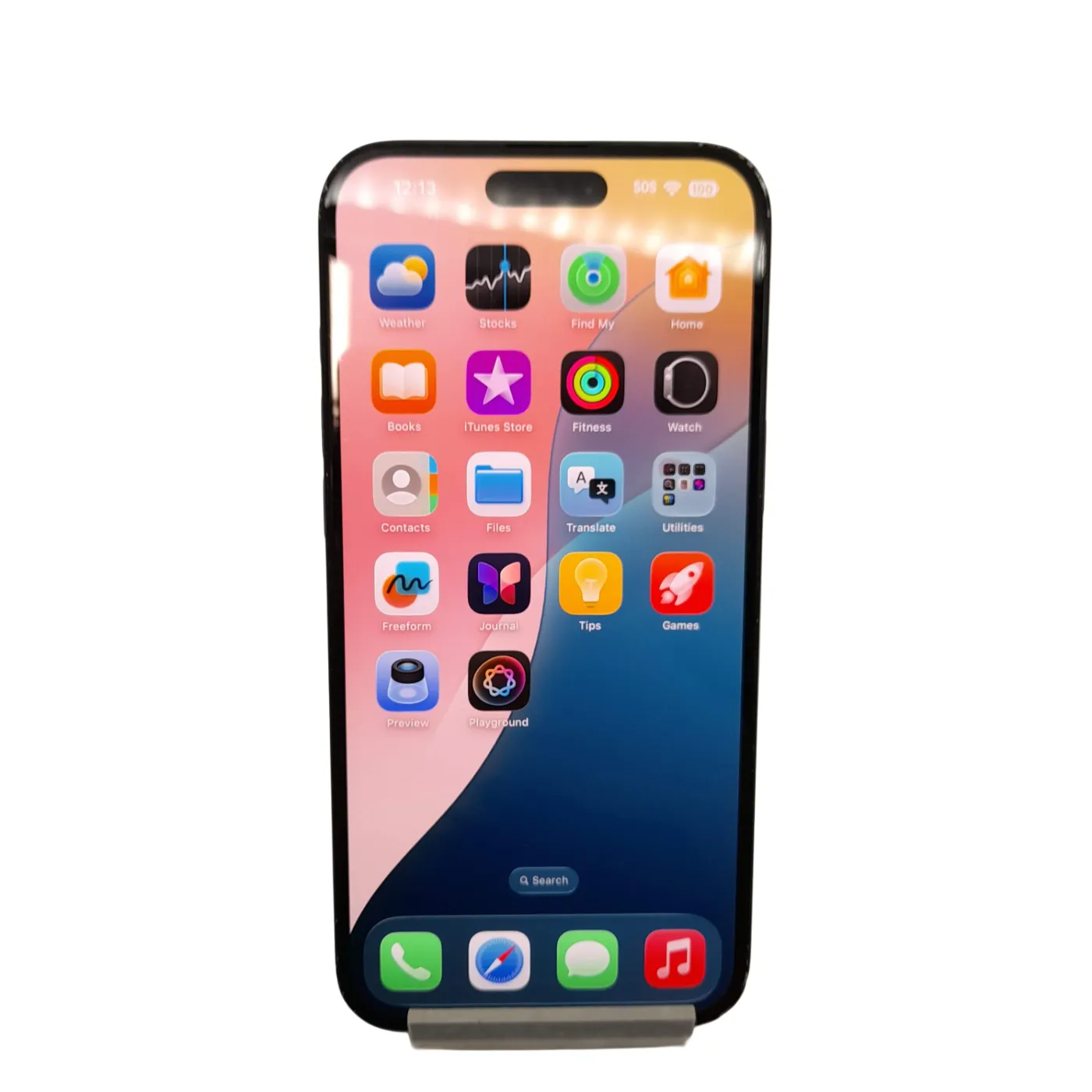 Apple iPhone 16 Plus 128GB A3202 Mobile Phone – 100% Battery, Cracked Back, Scuffed Corners (WL 1386734)
