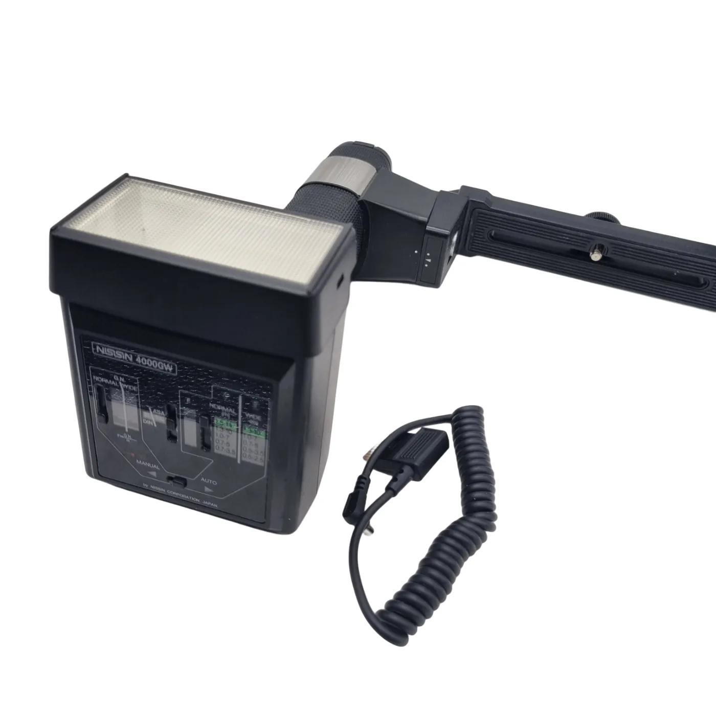 Nissin Flash 4000GW + Cord (WR 1354071)