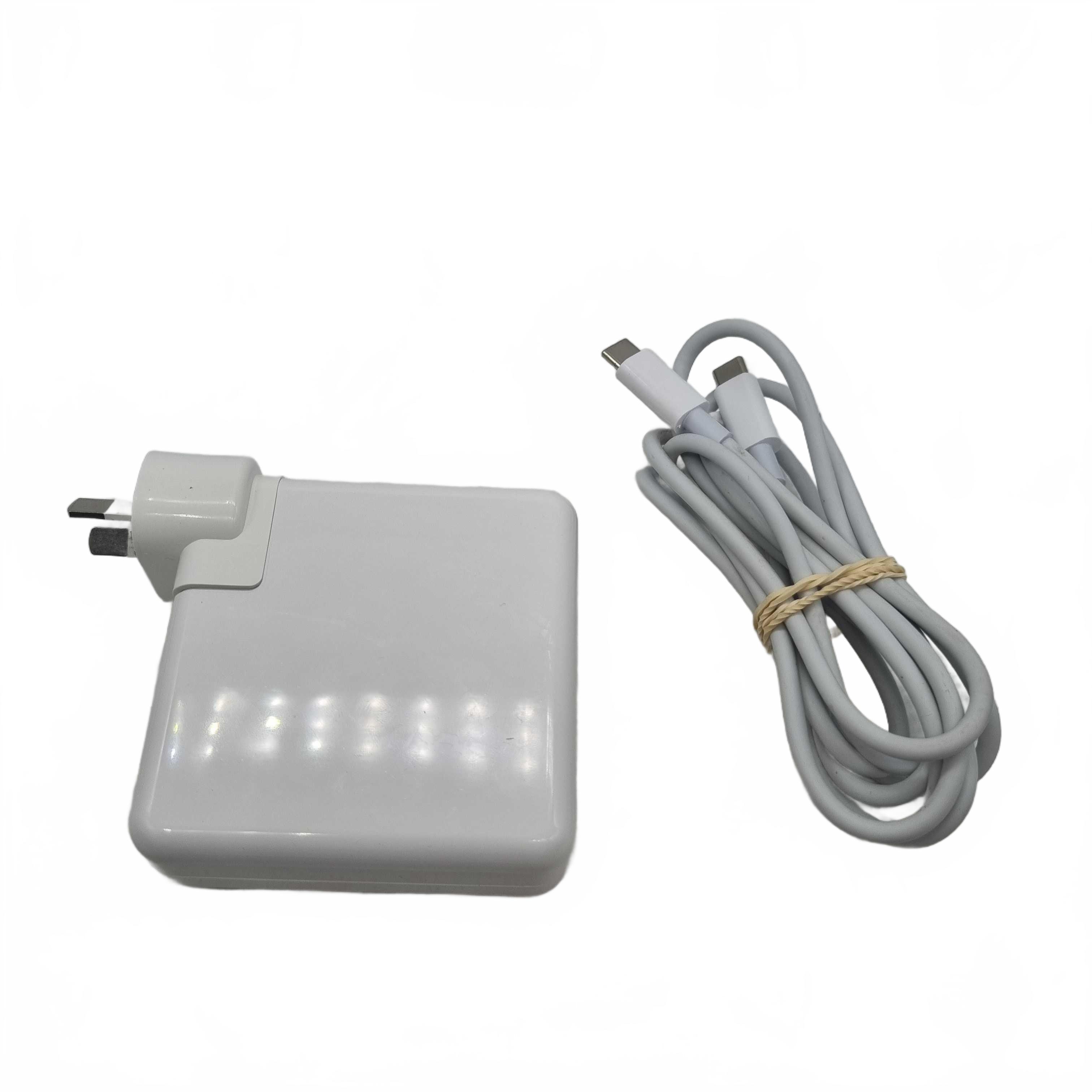 Apple Macbook Pro 13″ Laptop A2251 2020 + Charger (WR 1424667)