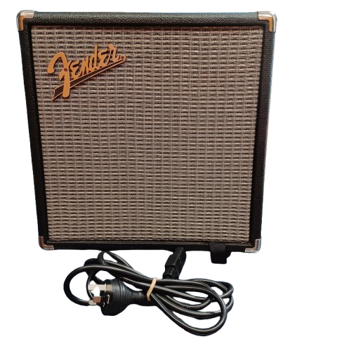 Fender Rumble 15 Amplifier (lel)