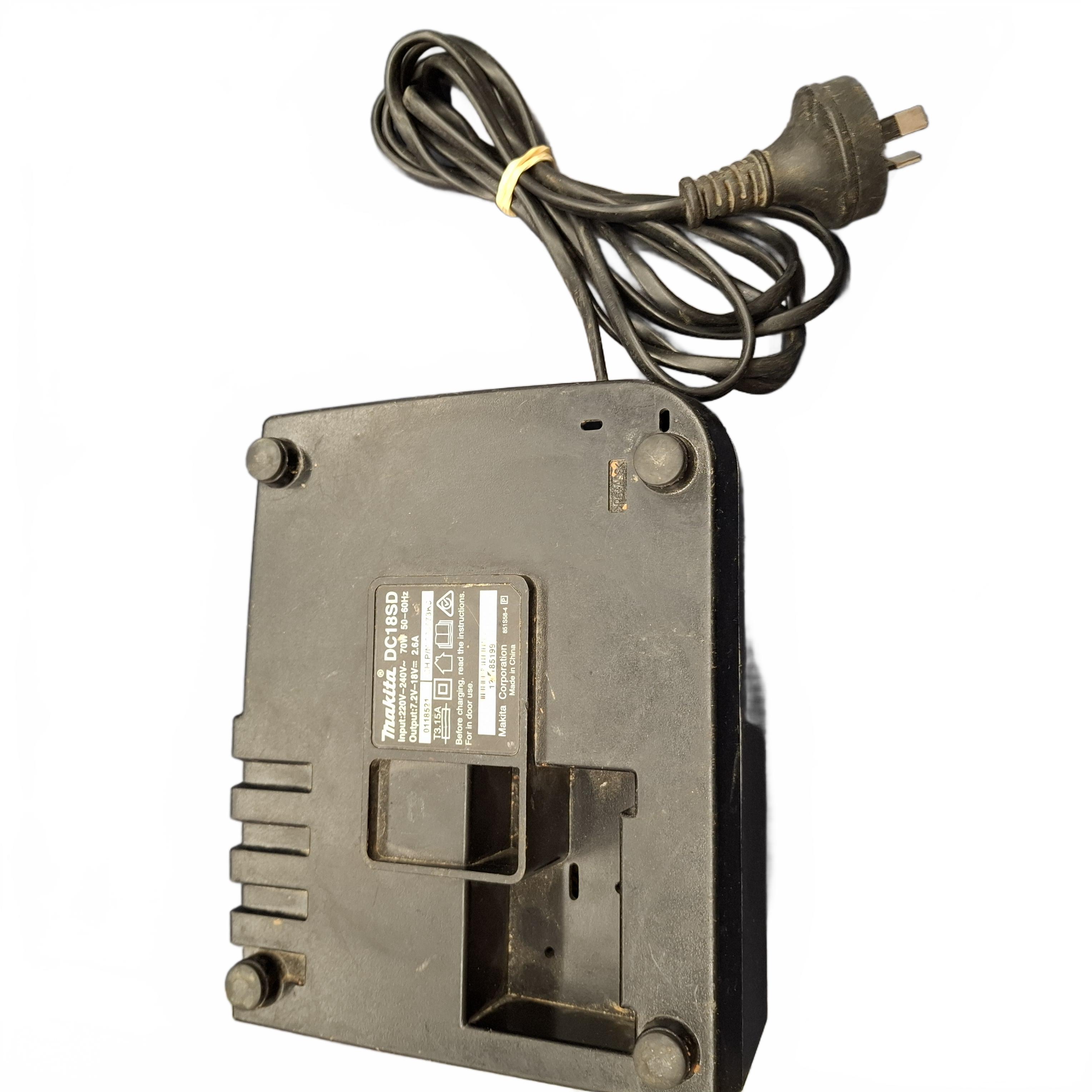 Makita Charger DC18SD 18V Battery Charger (1435078)JN