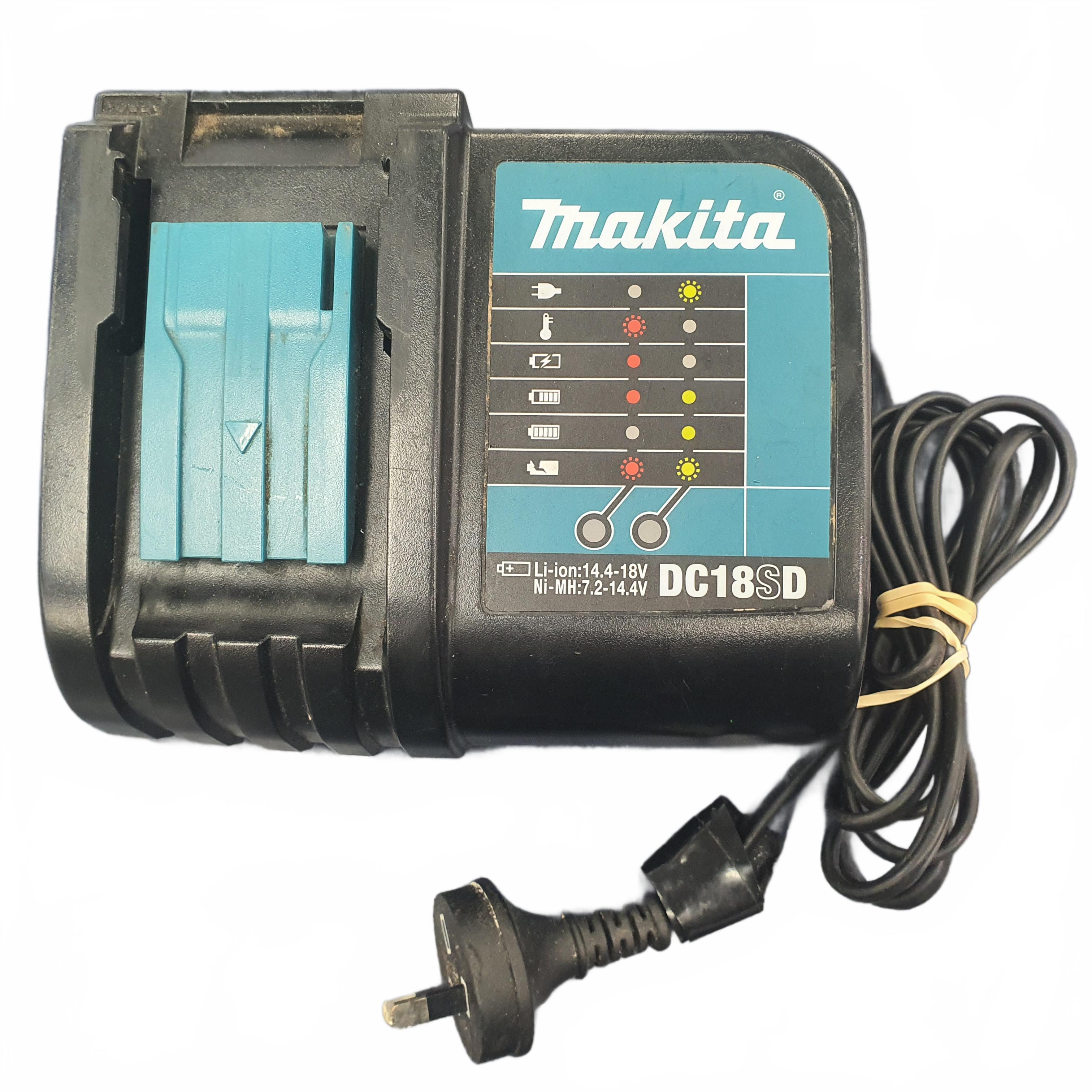 Makita Battery Charger DC18SD **SECOND HAND** (MR1431155)