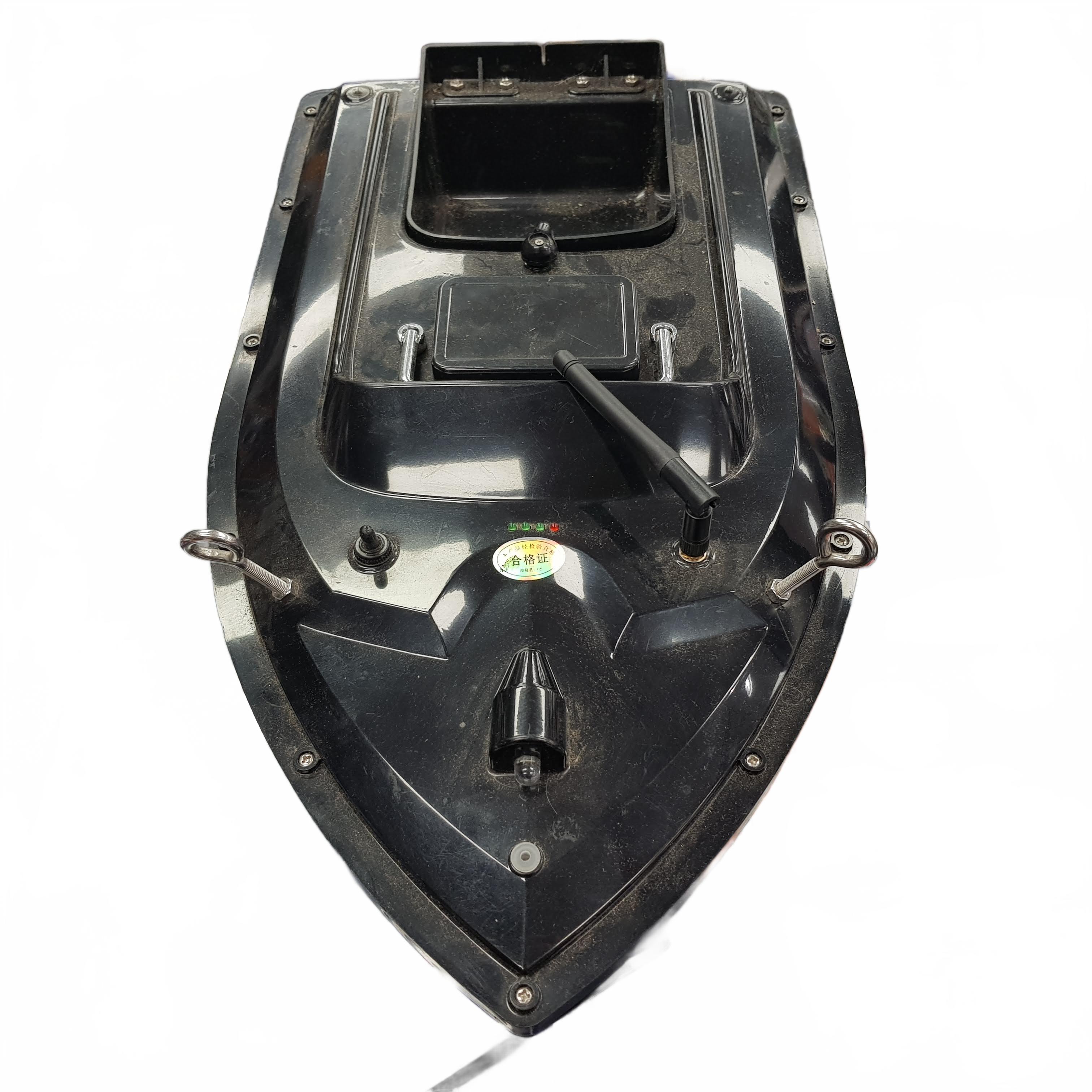 Unbranded RC Boat Black with Remote and Chargers (1435035) (MR)
