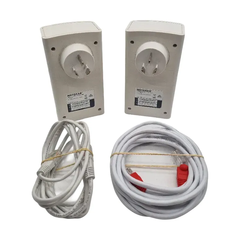 Netgear Powerline Extender PL2000 2000Mbps Wall-plug With Extra Outlet + Cords