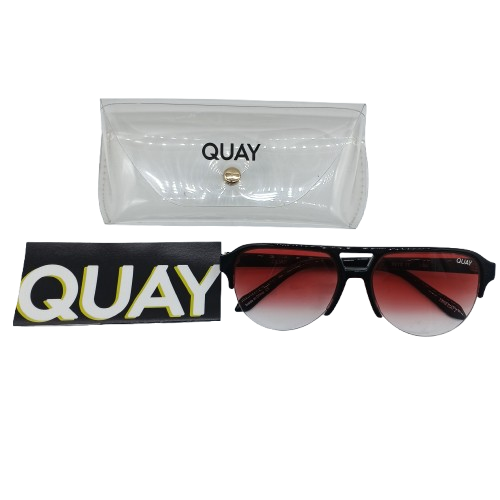 Quay Into It Womens Sunglasses With Clear Case – Good Condition Used (CP)