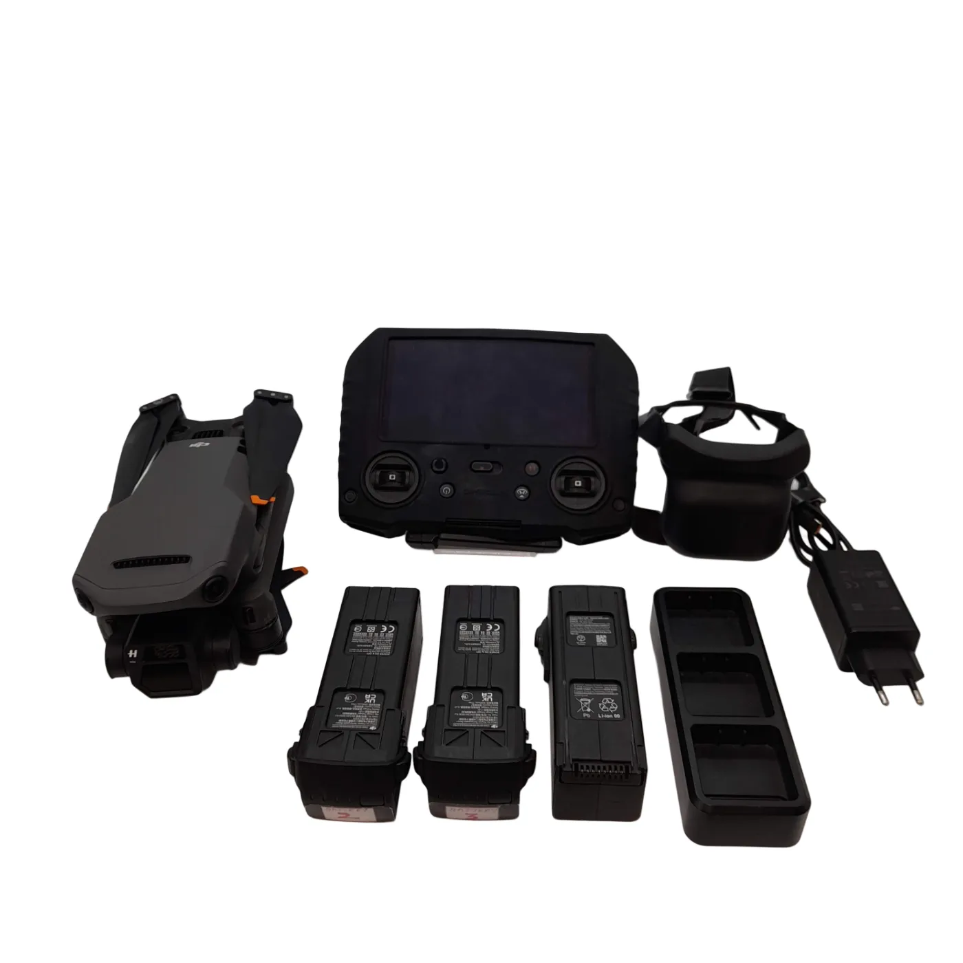 DJI Mavic 3 Cine Combo with DJI RC Pro Controller (WR 1375925)