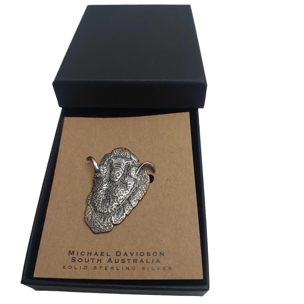 Michael Davidson Brooch Silver (GB1426633)