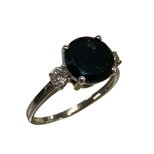 Ladies 14ct White Gold 3 Stone Diamond Ring. Single Round Brilliant 4 Claw Set Black Treated Diamond. With 2 Round Brilliant Cut Diamonds 4 Claw Set Stones On Shoulders. TDW 2.47ct. Size L/6 . With Valuation Certificate – (NG 146321)