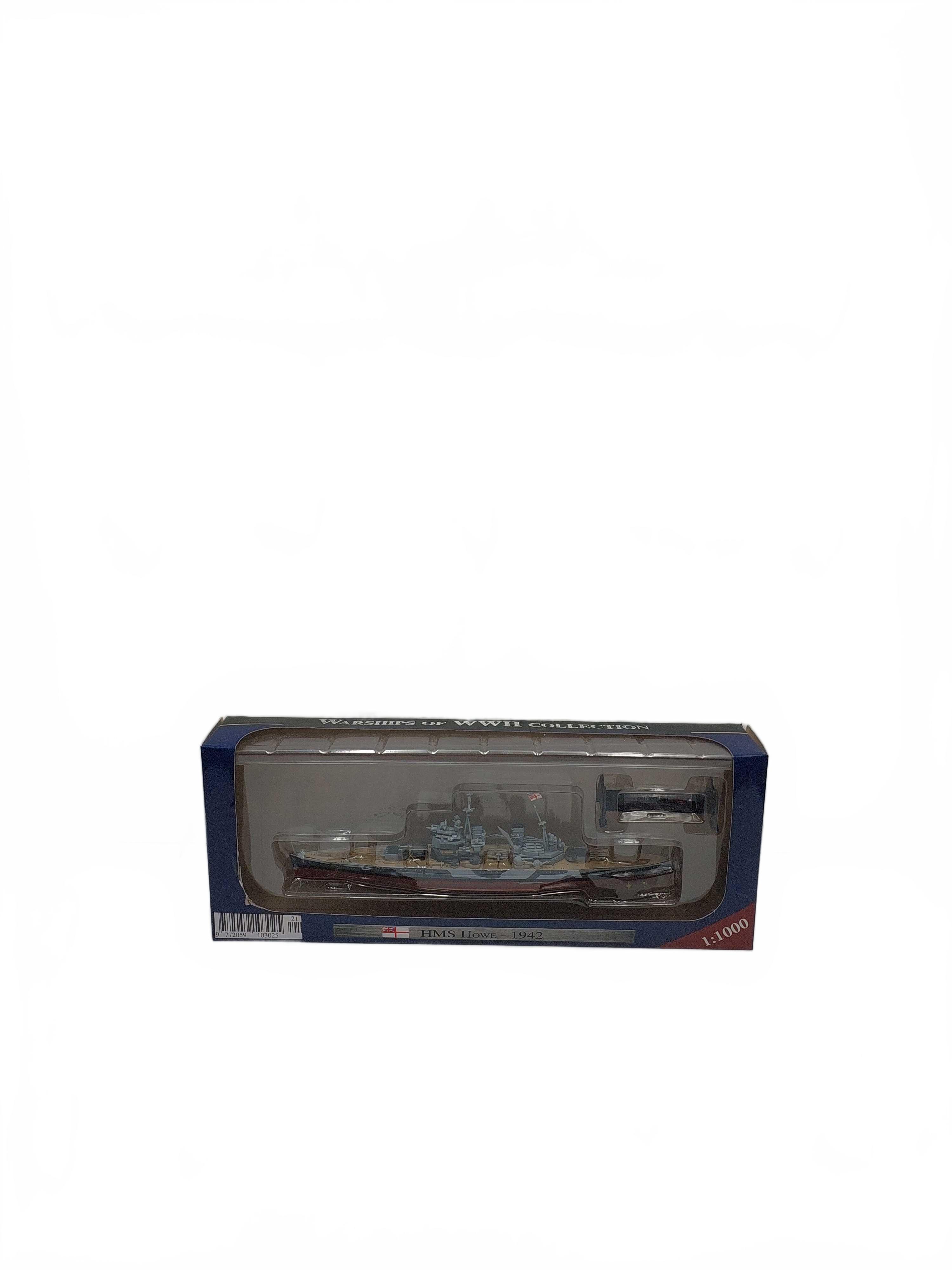 WW2 Model Boat HMS HOWE 1942 red/grey In Box (GB1429205)