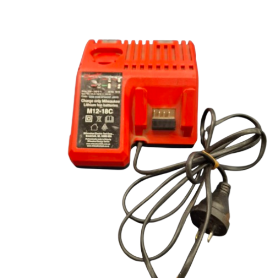 Milwaukee Charger M12-18C  (JN)