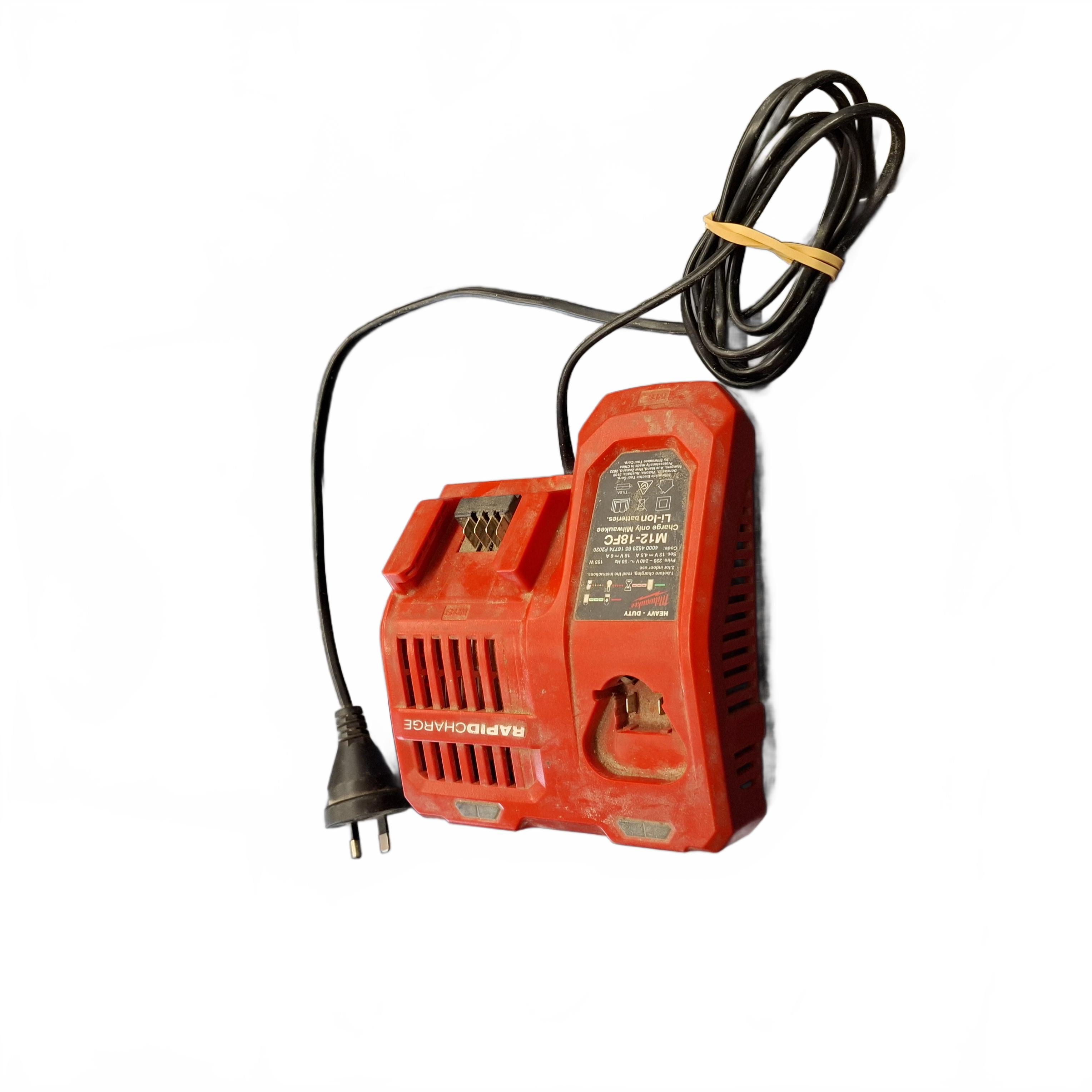 Milwakee Battery Charger M12-18FC (1430374) (JN) (Used)