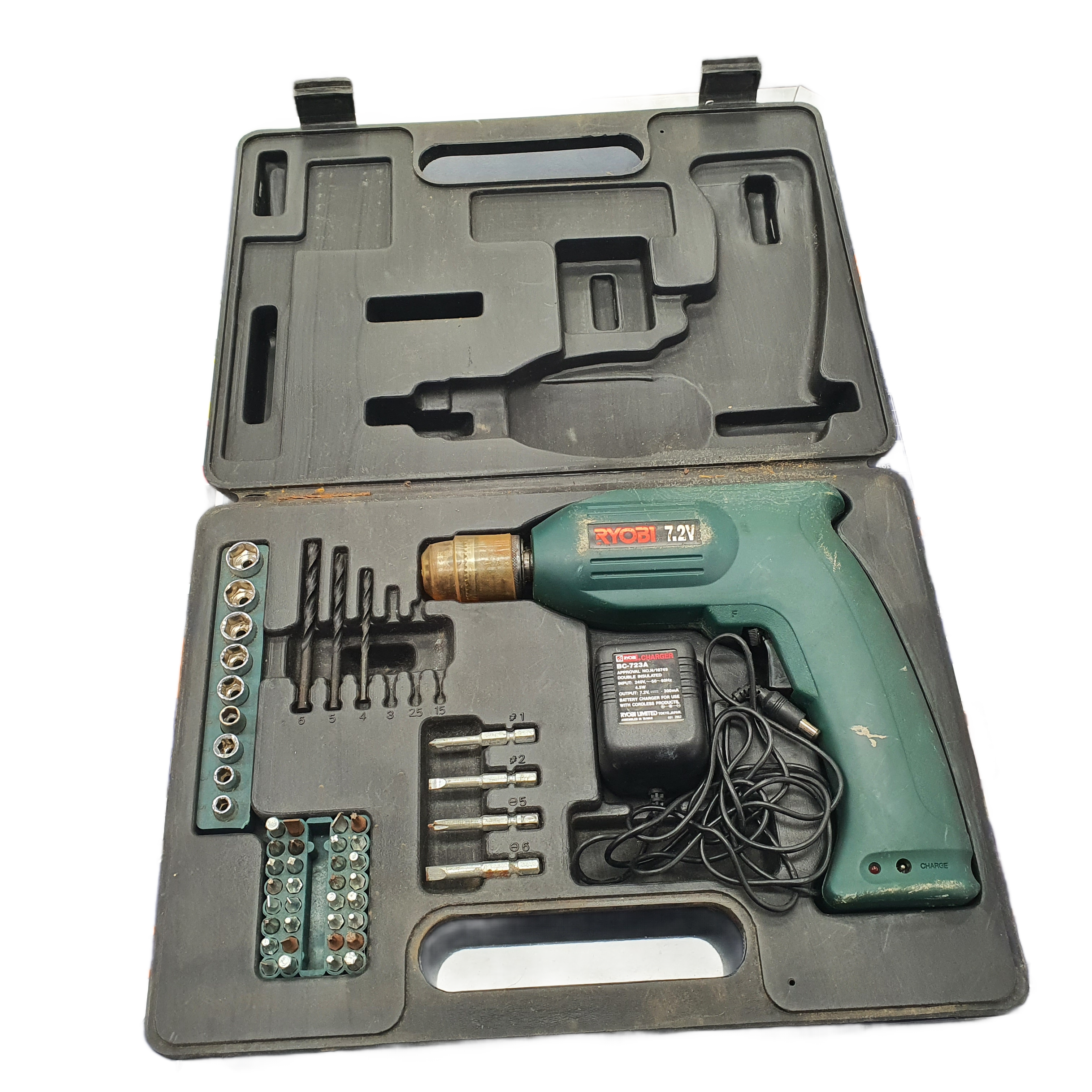 RYOBI HBD750R Drill in Case (MR)