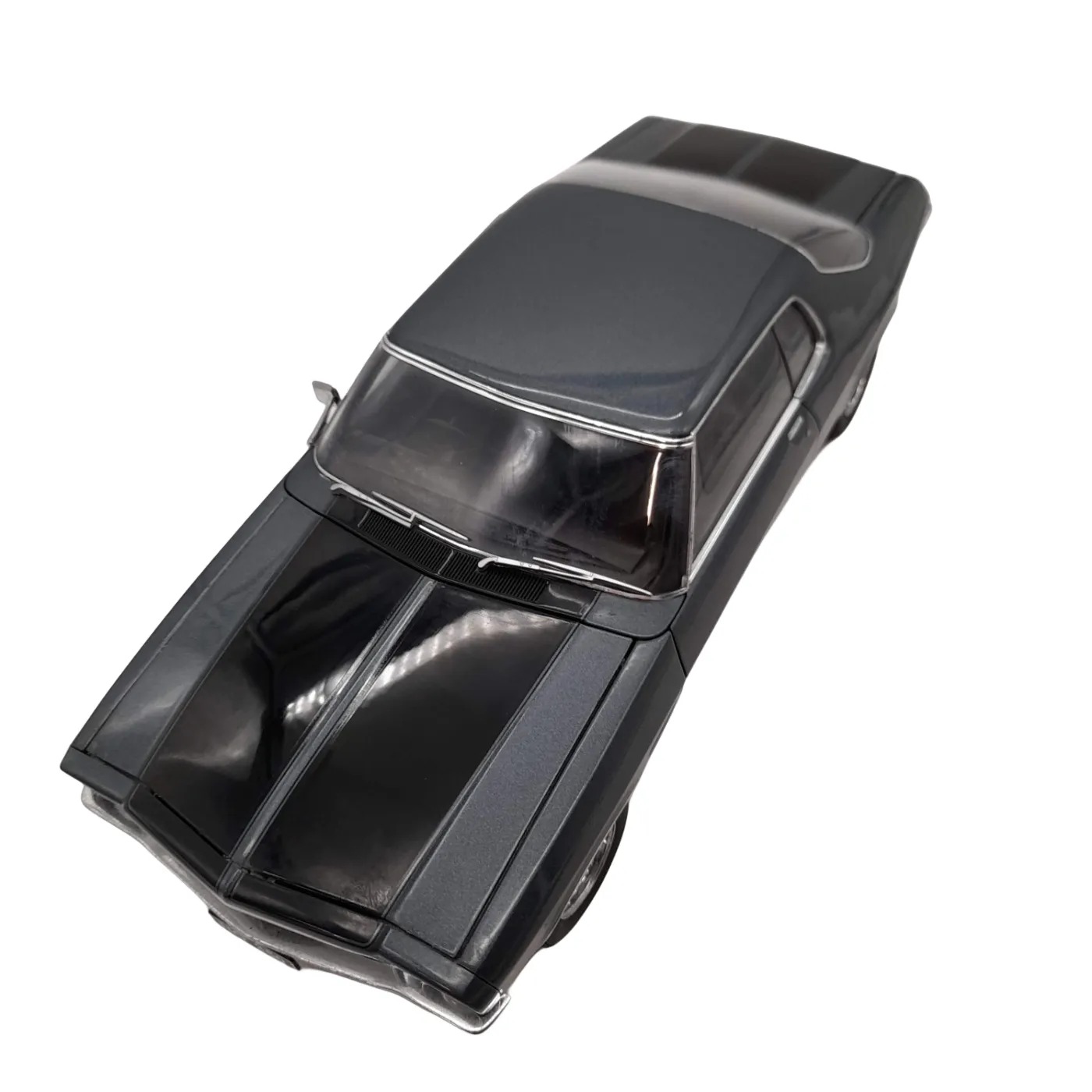AUTOart Holden HQ Monaro Coupe with COA in Box (WL 1410162)
