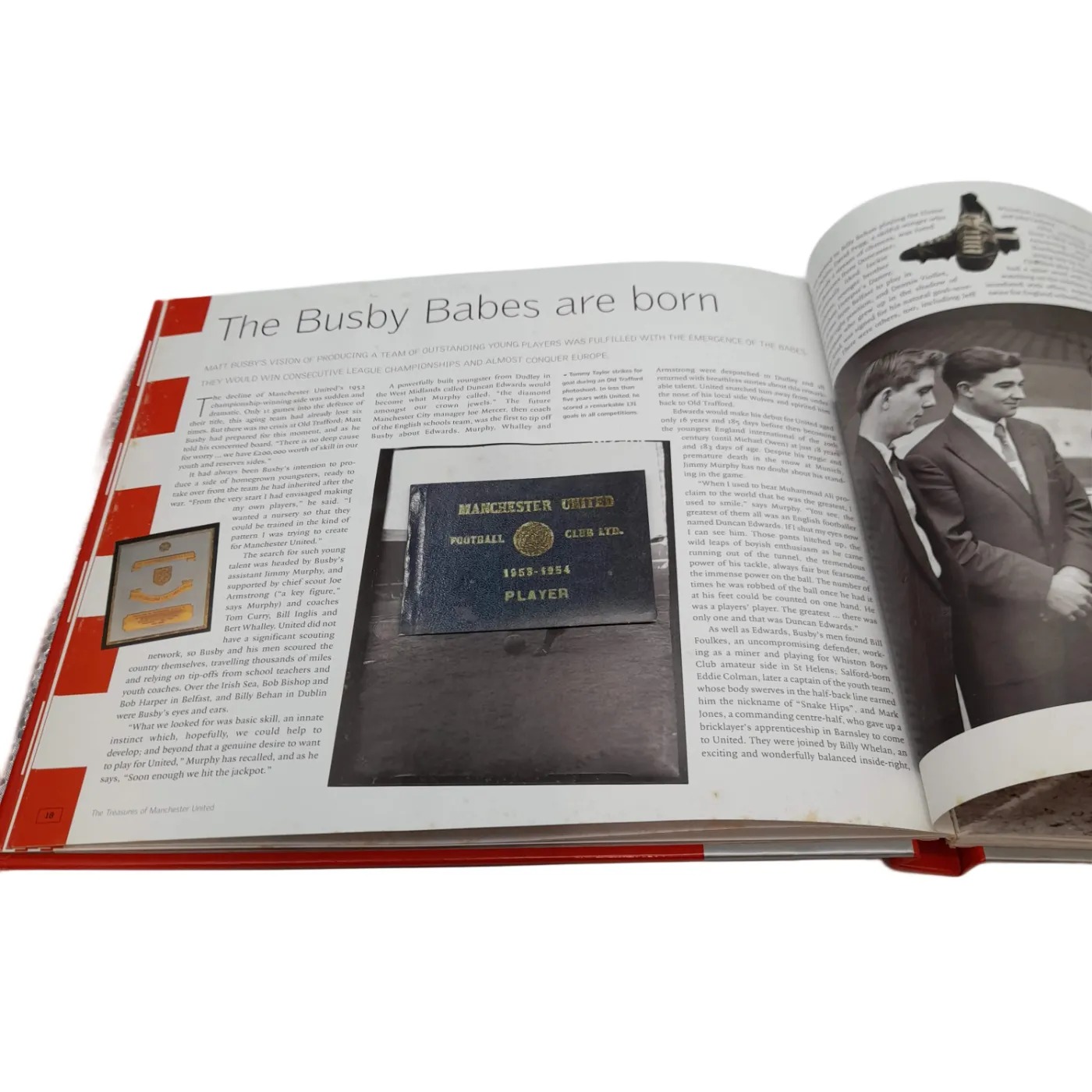 The Treasures Of Manchester United Memorabilia Book (WL 1424690)