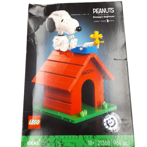 LEGO Ideas Peanuts Snoopy’s Doghouse 21368 (LN)