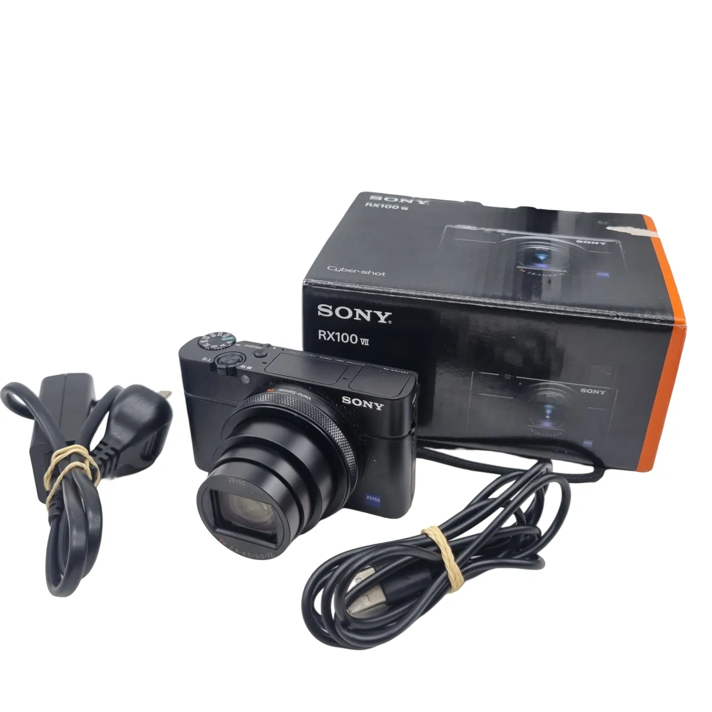 Sony Digital Camera DSC‑RX100M7 + Box + Charger (WR 1390419)