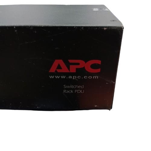 APC Switched Rack PDU AP7922 2U 32A 230V Black 3 Phase Power [NA]